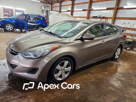 Hyundai Elantra 2013 - Image 1 of 13