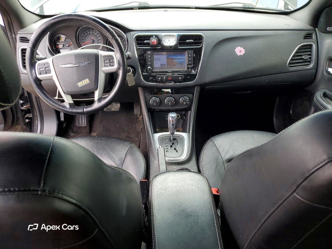 Chrysler 200 2012