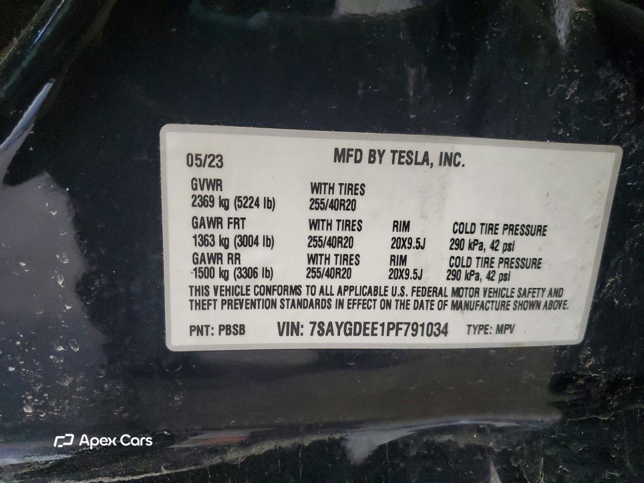 Tesla Model Y 2023