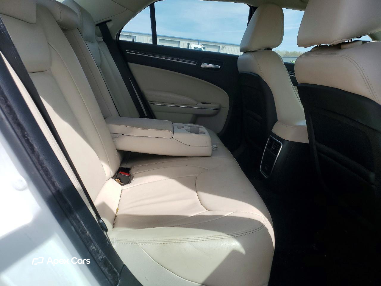 Chrysler 300 2015