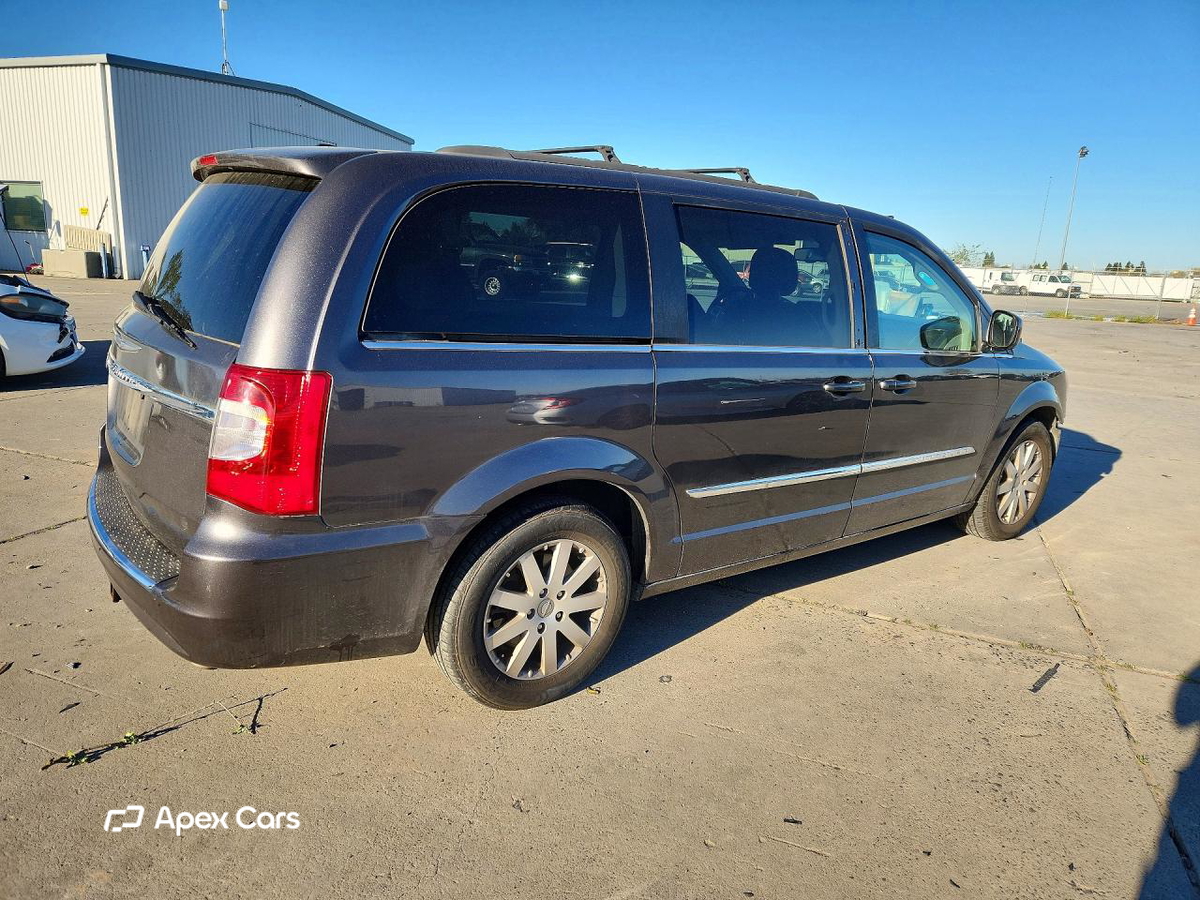 Chrysler Voyager 2016