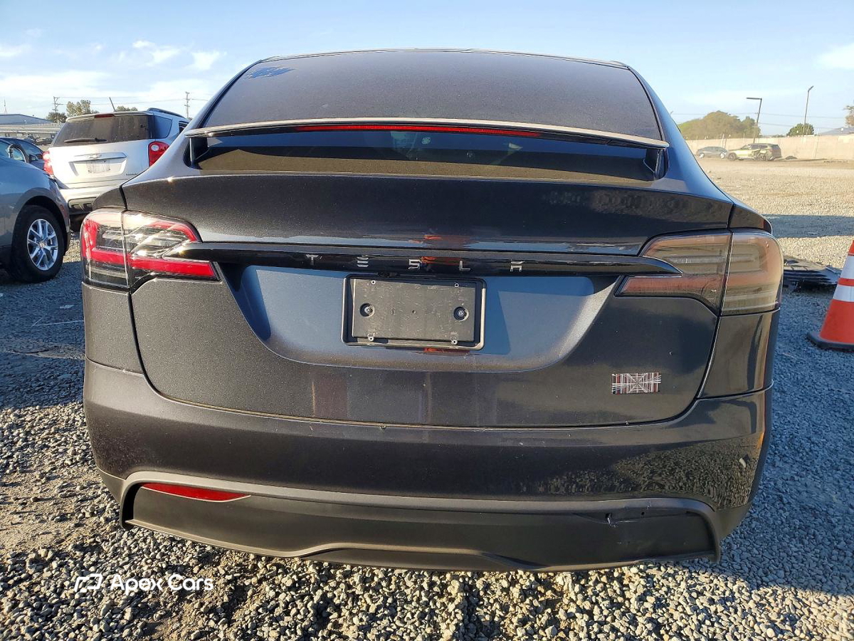 Tesla Model X 2025