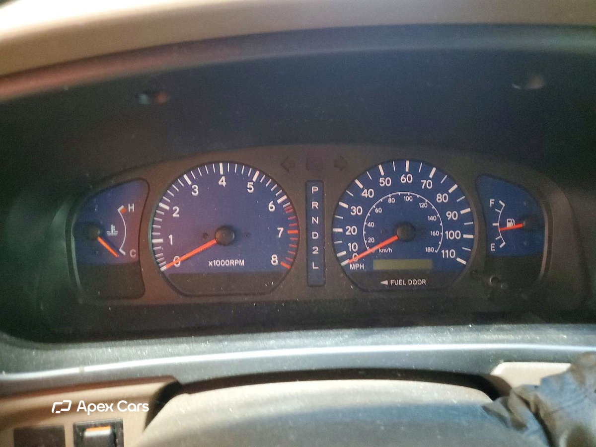 Toyota Sienna 2002
