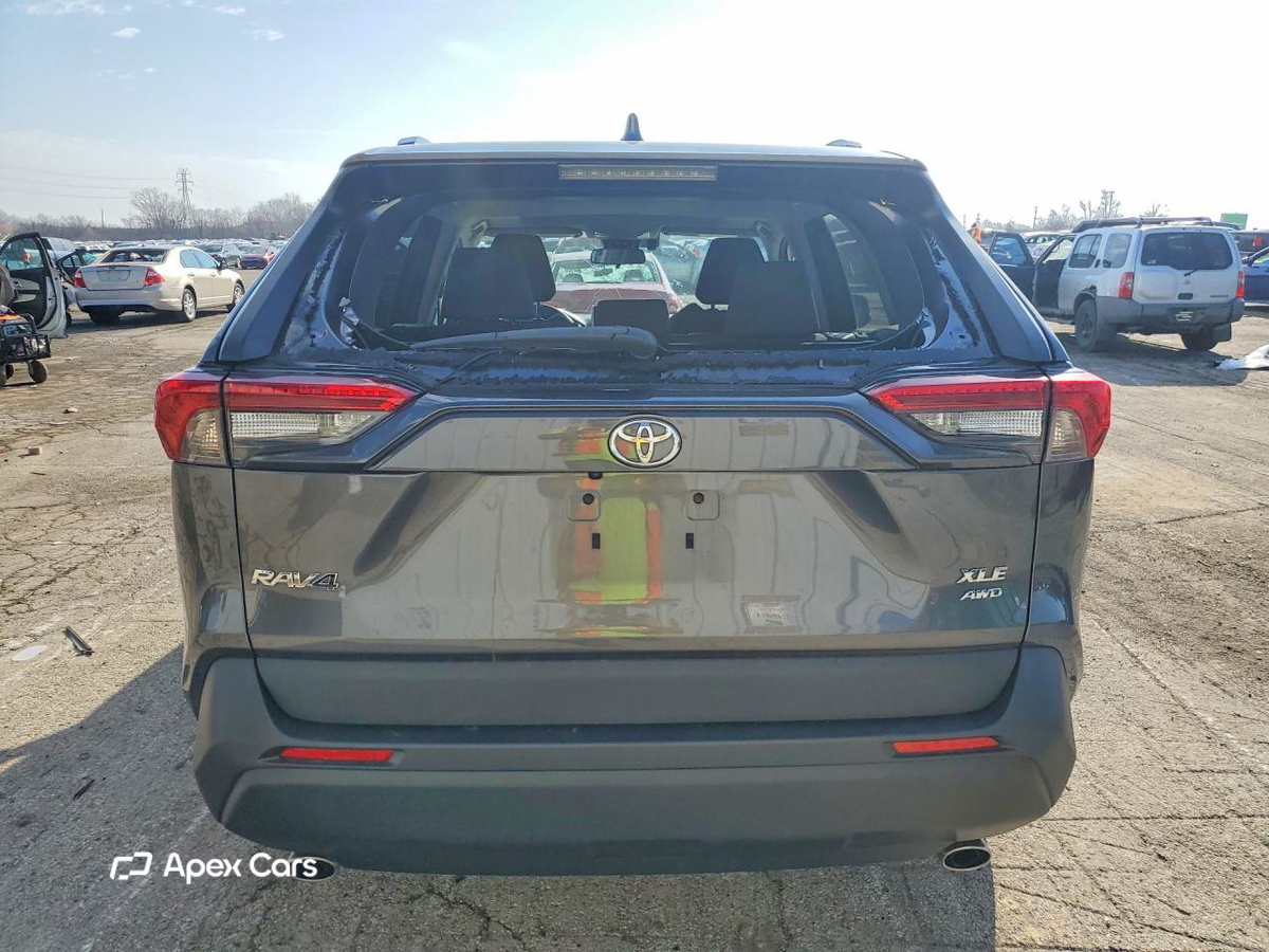 Toyota RAV 4 2021
