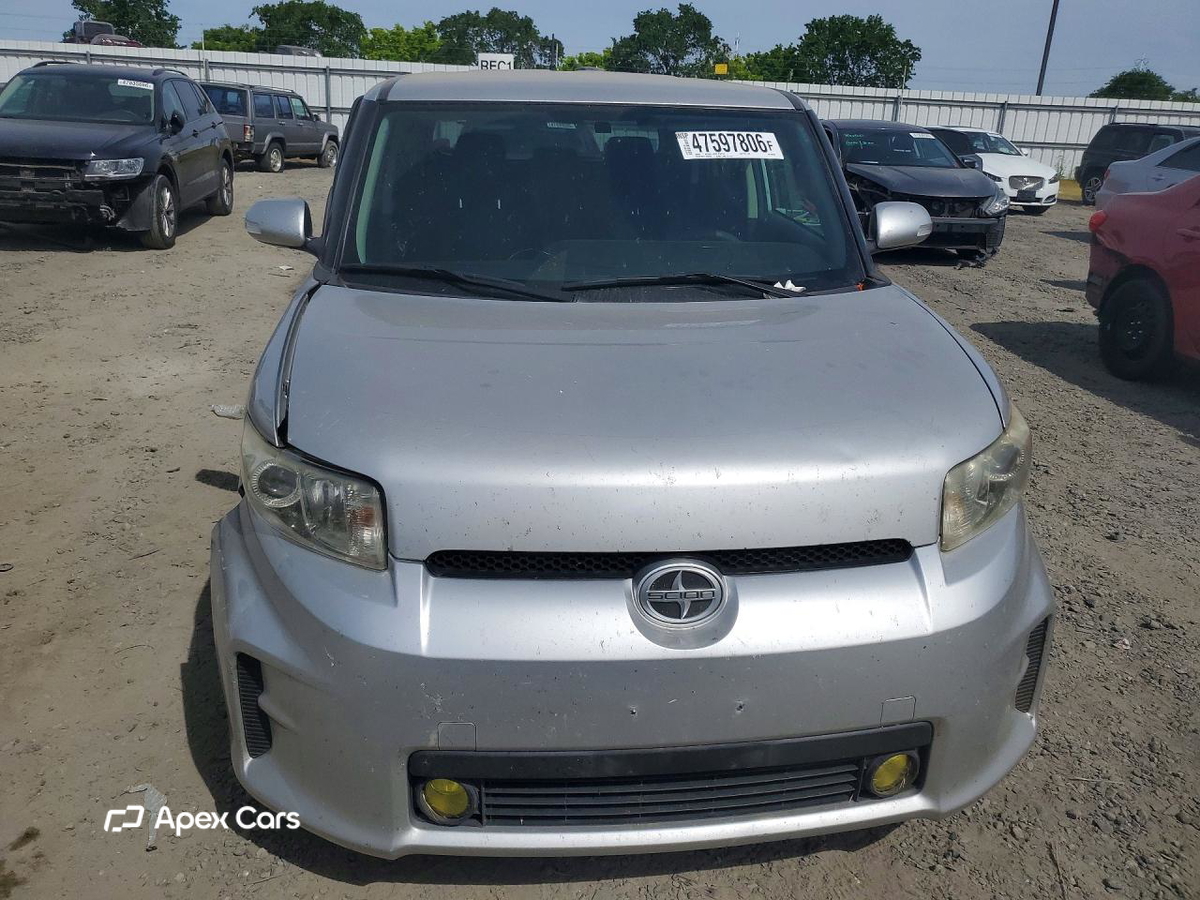 Scion xB 2012
