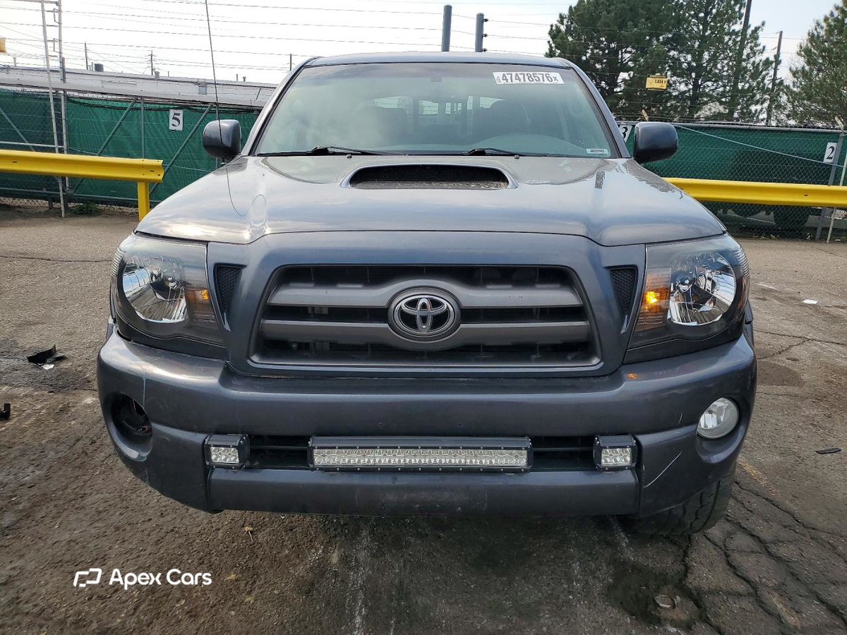 Toyota Tacoma 2010