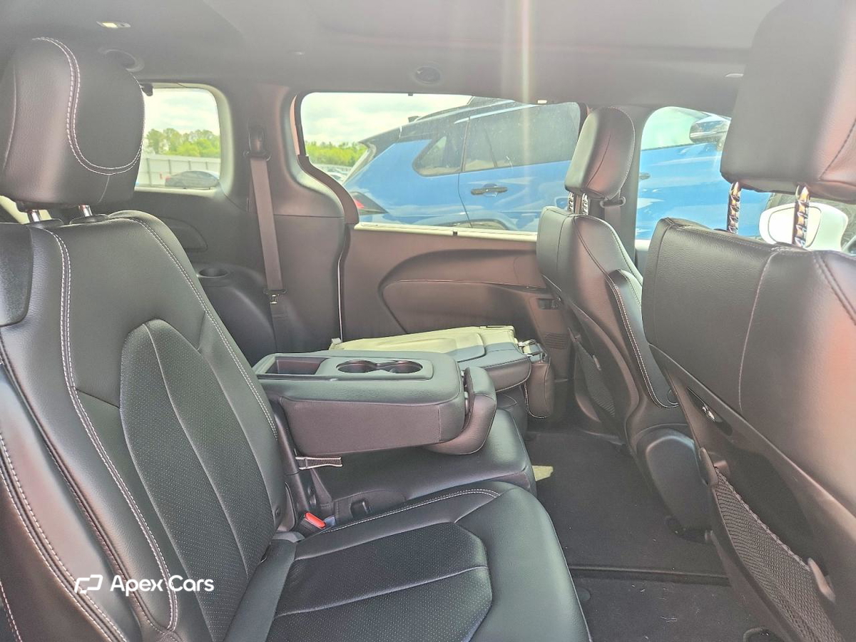 Chrysler Pacifica 2021