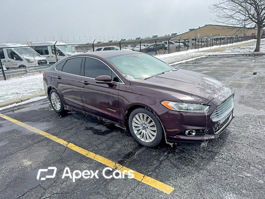 Ford Fusion 2013 - Image 1 of 10