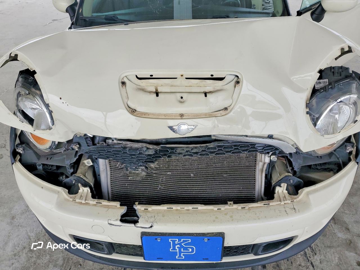 MINI Cooper 2012