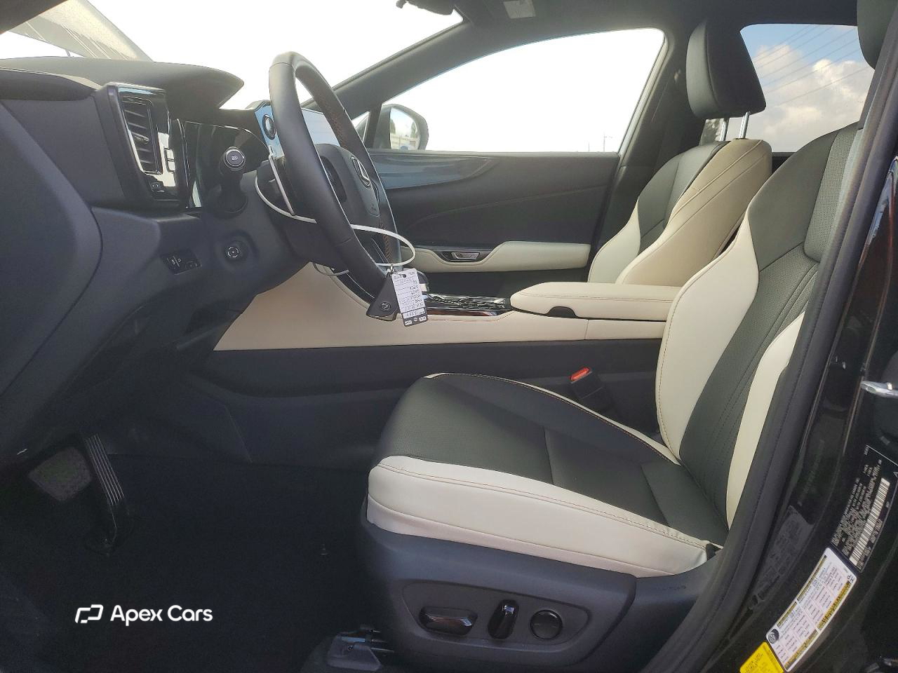 Lexus NX 2023