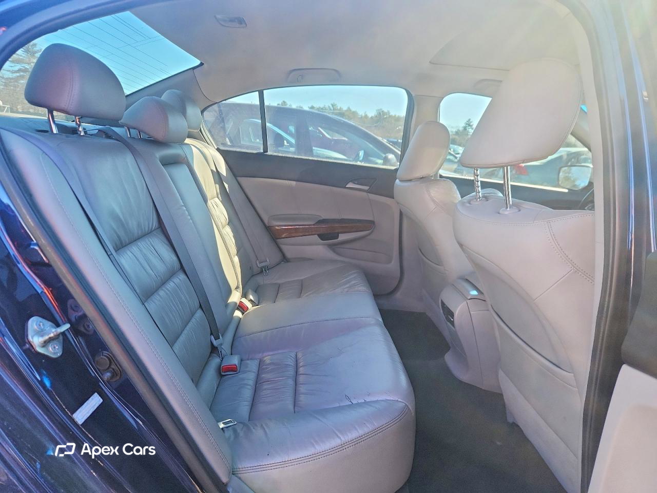 Honda Accord 2011