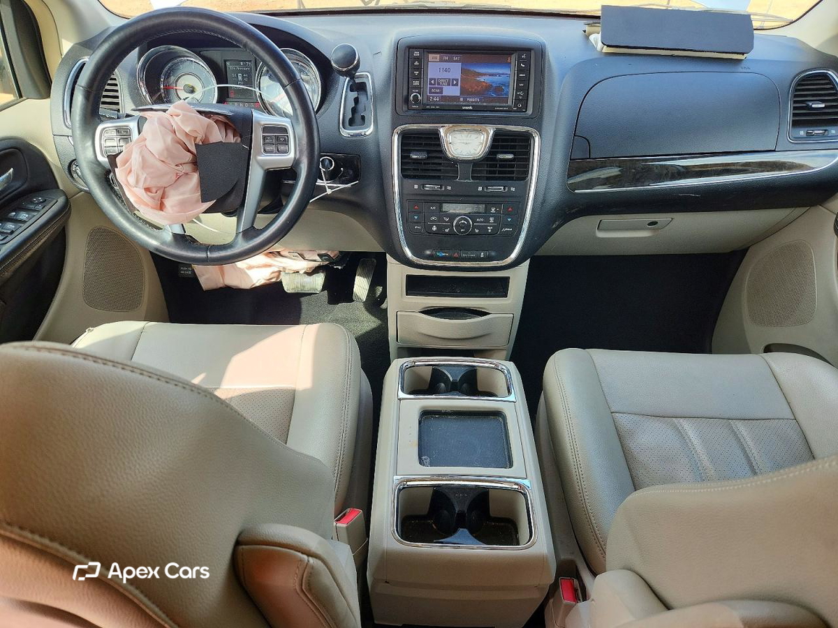 Chrysler Voyager 2012