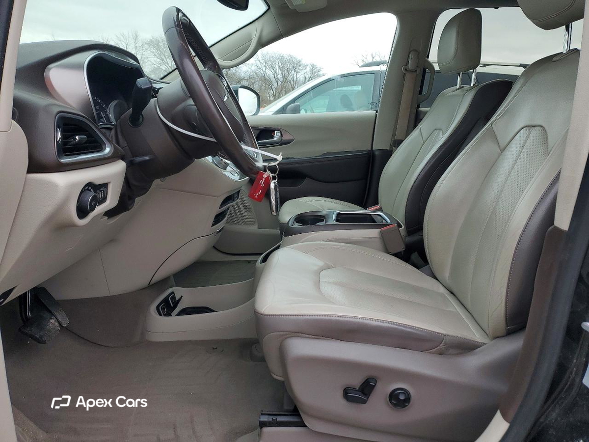 Chrysler Pacifica 2017