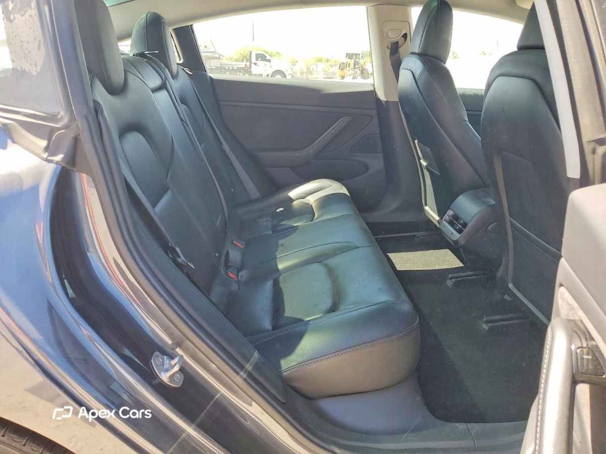 Tesla Model 3 2018