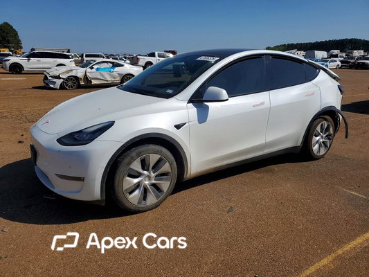 Tesla Model Y 2021 - Image 1 of 13