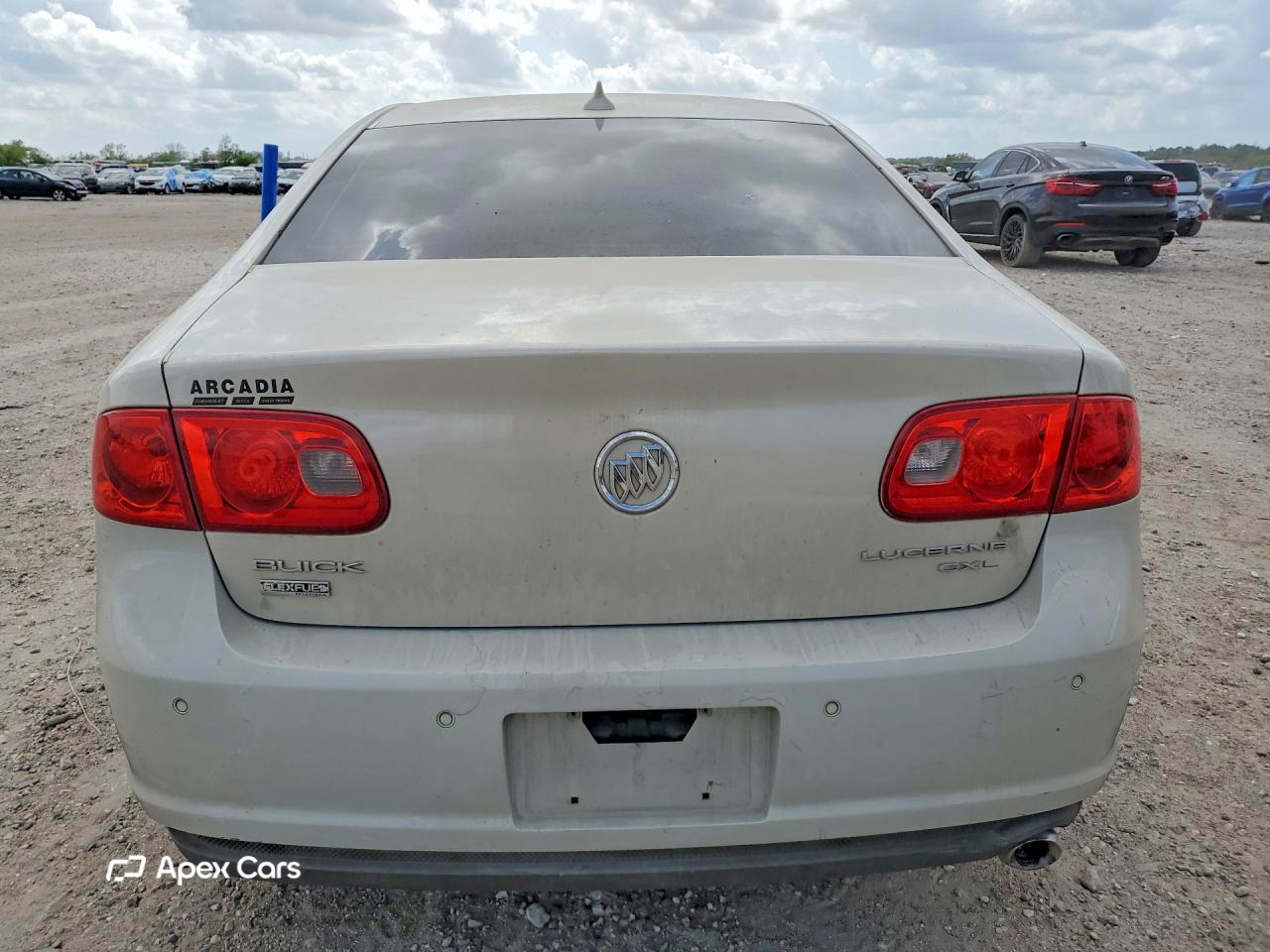 Buick Lucerne 2011