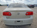 Buick Lucerne 2011