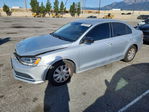 Volkswagen Jetta 2015