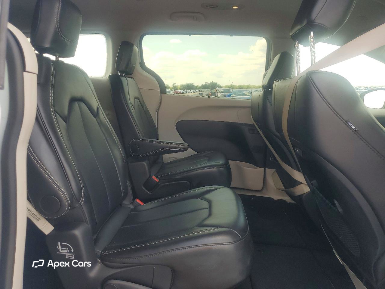 Chrysler Pacifica 2024