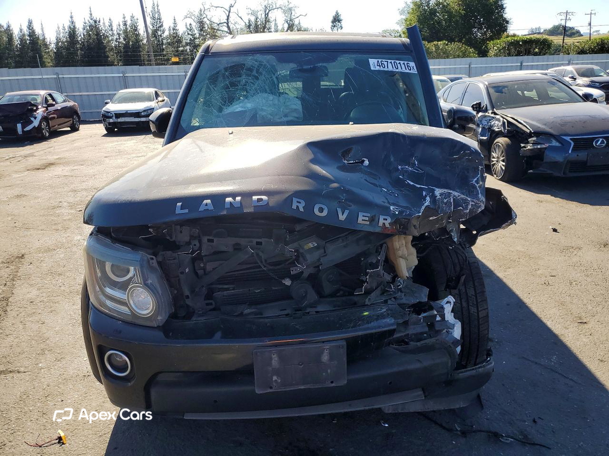 Land Rover LR4 2015