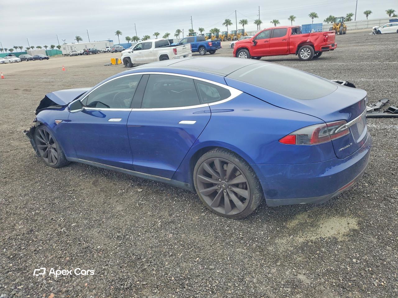 Tesla Model S 2015