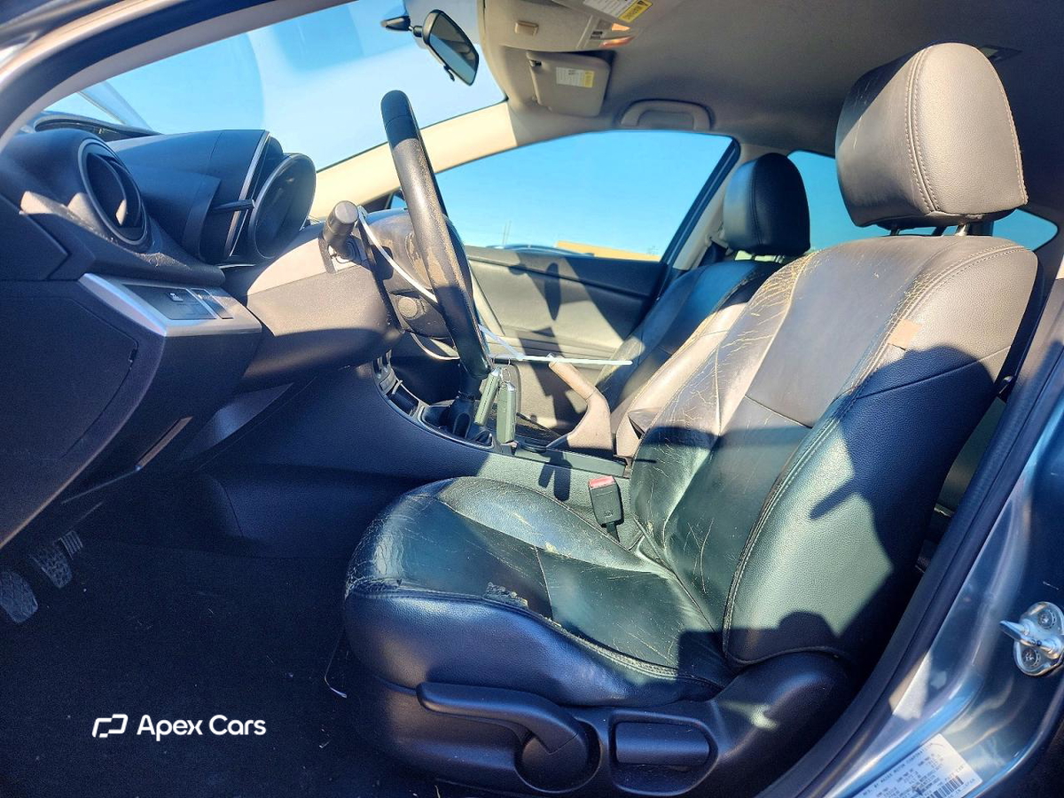 Mazda 3 2013
