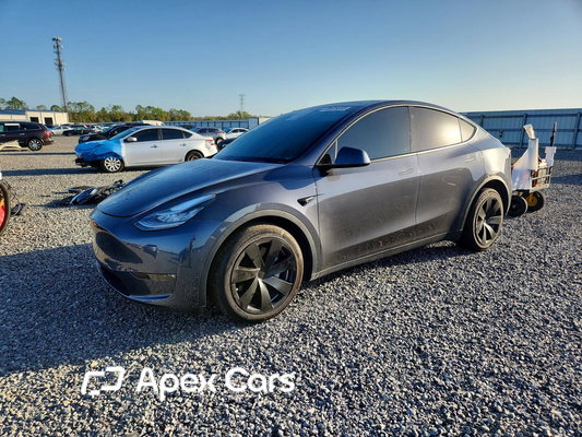 Tesla Model Y 2021 - Zdjęcie 1 z 13