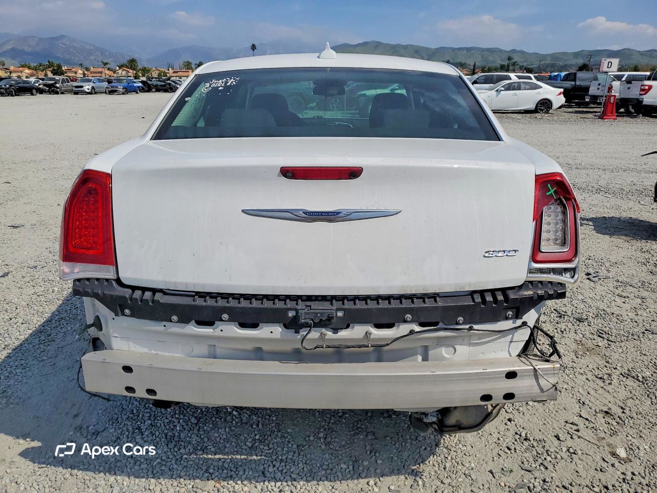 Chrysler 300 2022