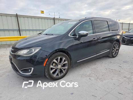 Chrysler Pacifica 2017 - Image 1 of 13