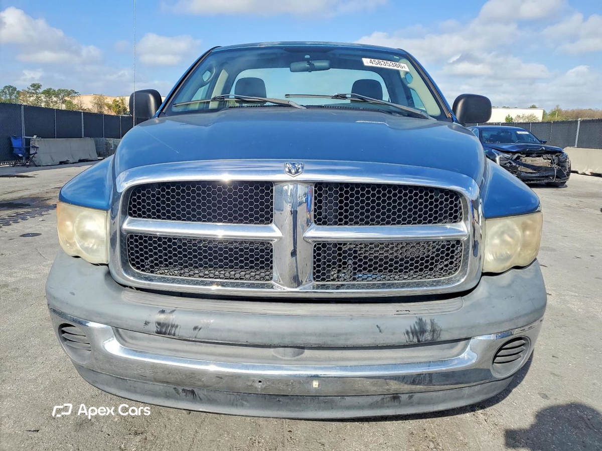 Dodge RAM 2004