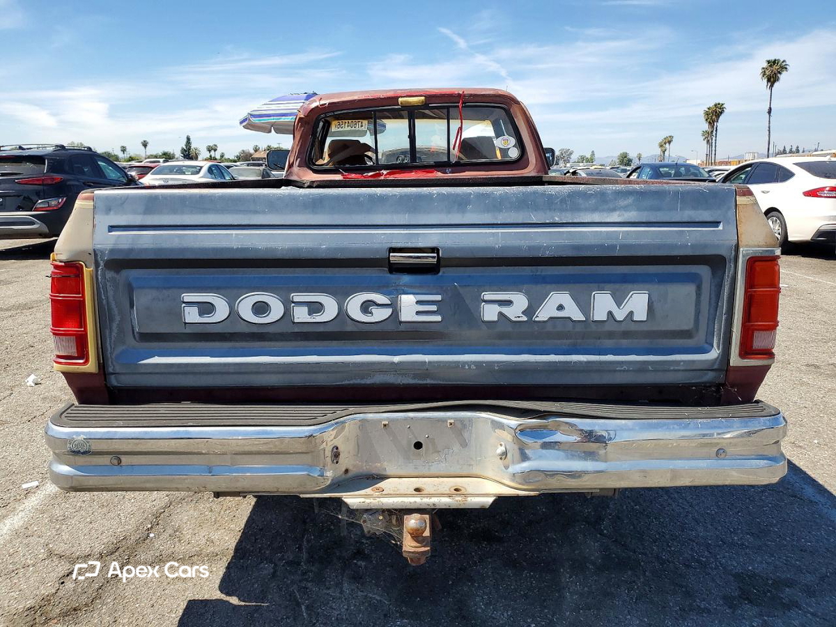 Dodge D150 1993