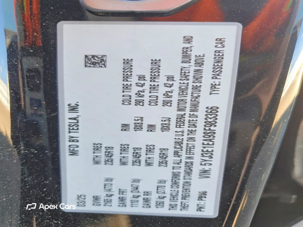 Tesla Model 3 2025