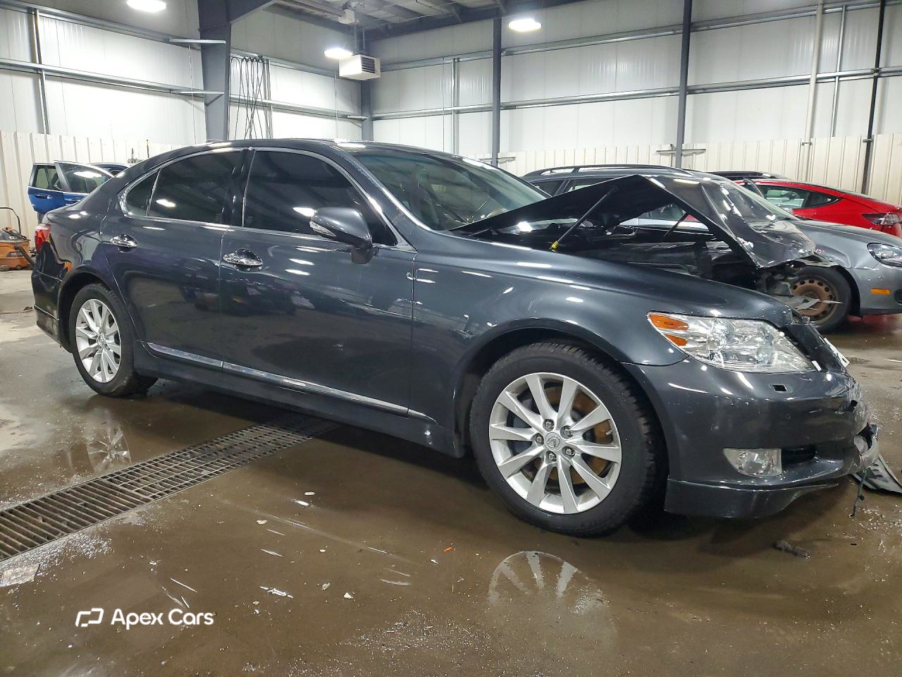Lexus LS 2011