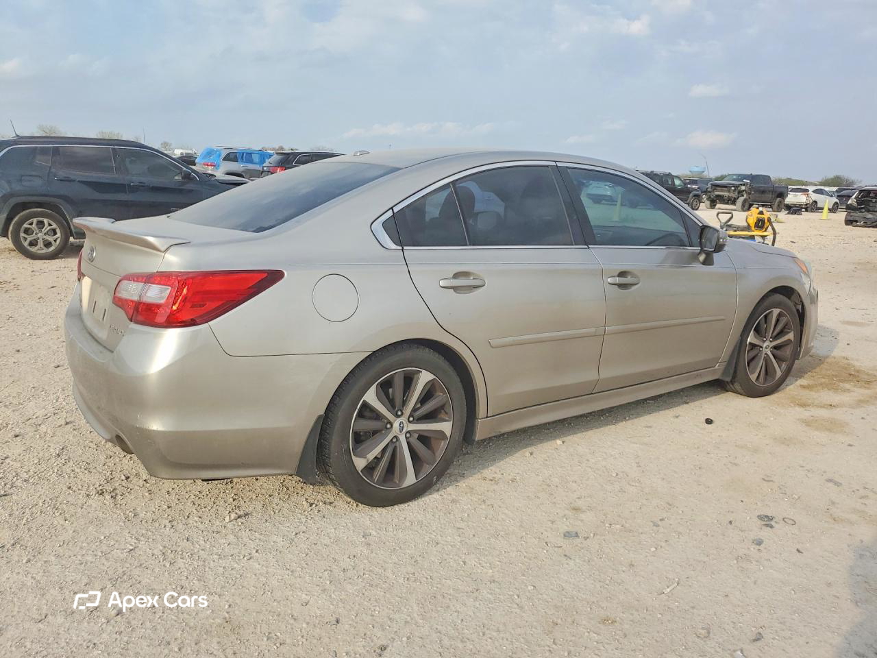 Subaru Legacy 2015