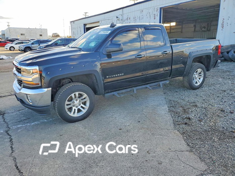 Chevrolet Silverado 2017 - Image 1 of 13