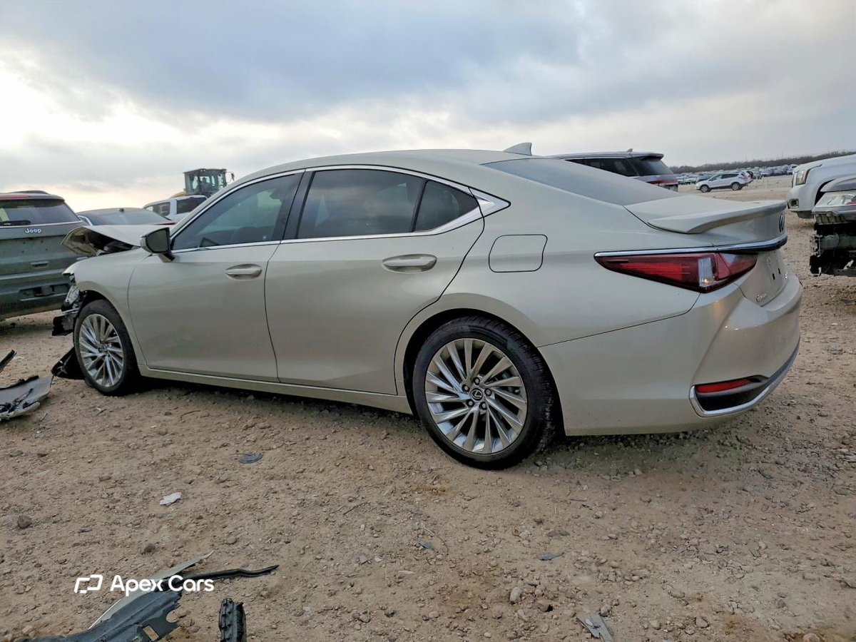 Lexus ES 2023