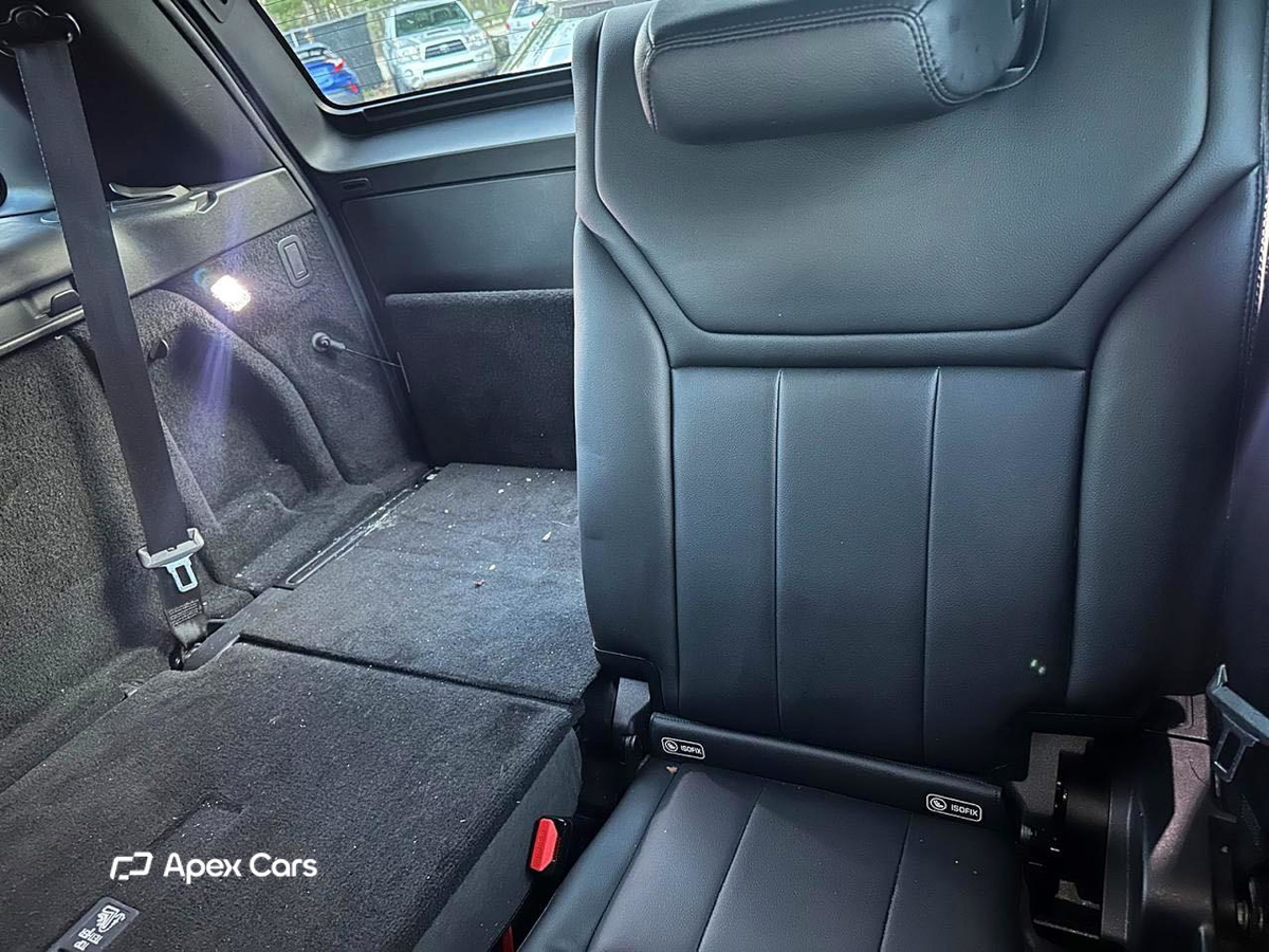 Land Rover Discovery 2018