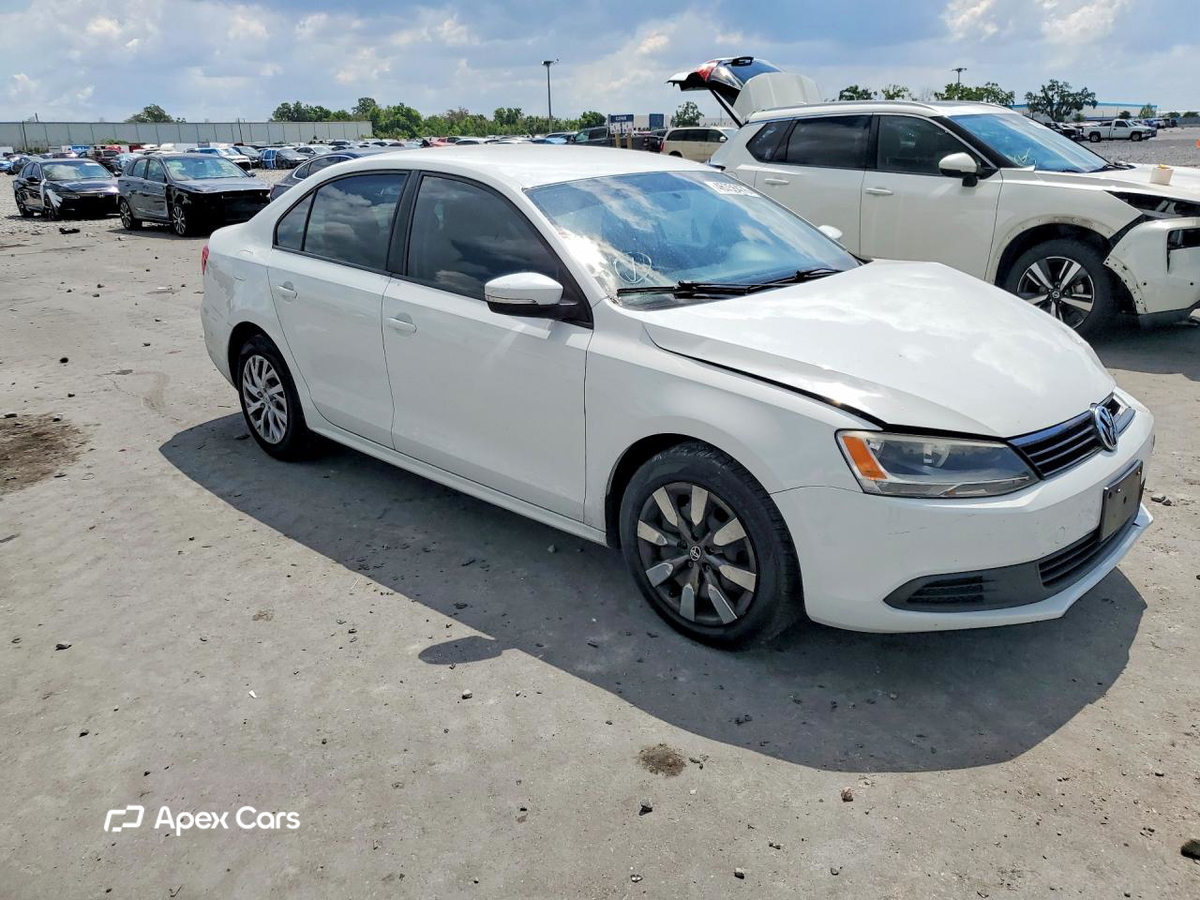 Volkswagen Jetta 2014