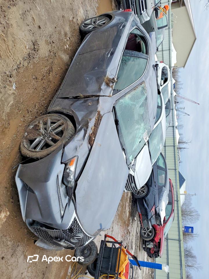 Lexus IS 2015