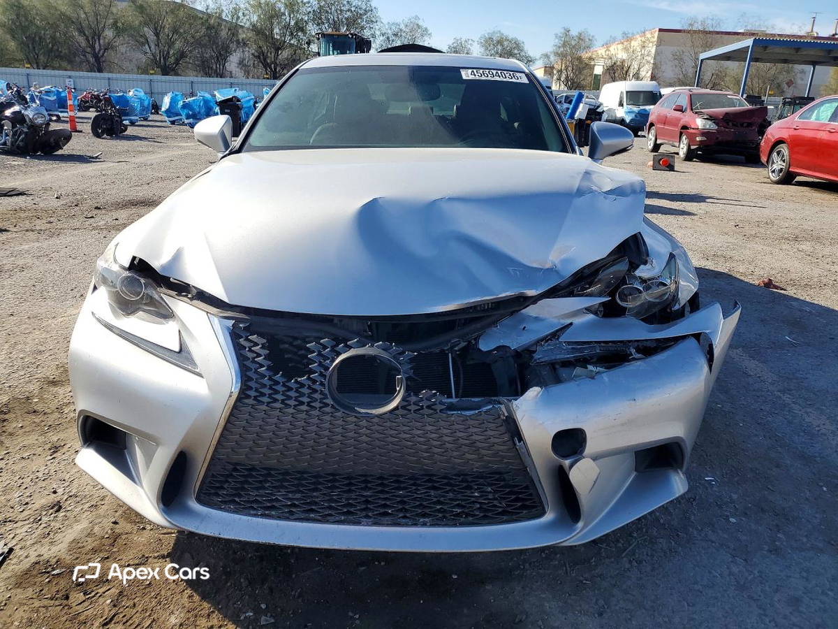 Lexus IS 2016