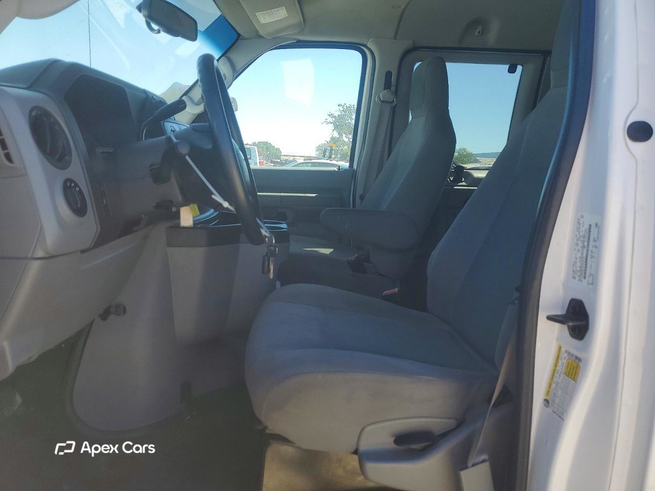 Ford Econoline 2014