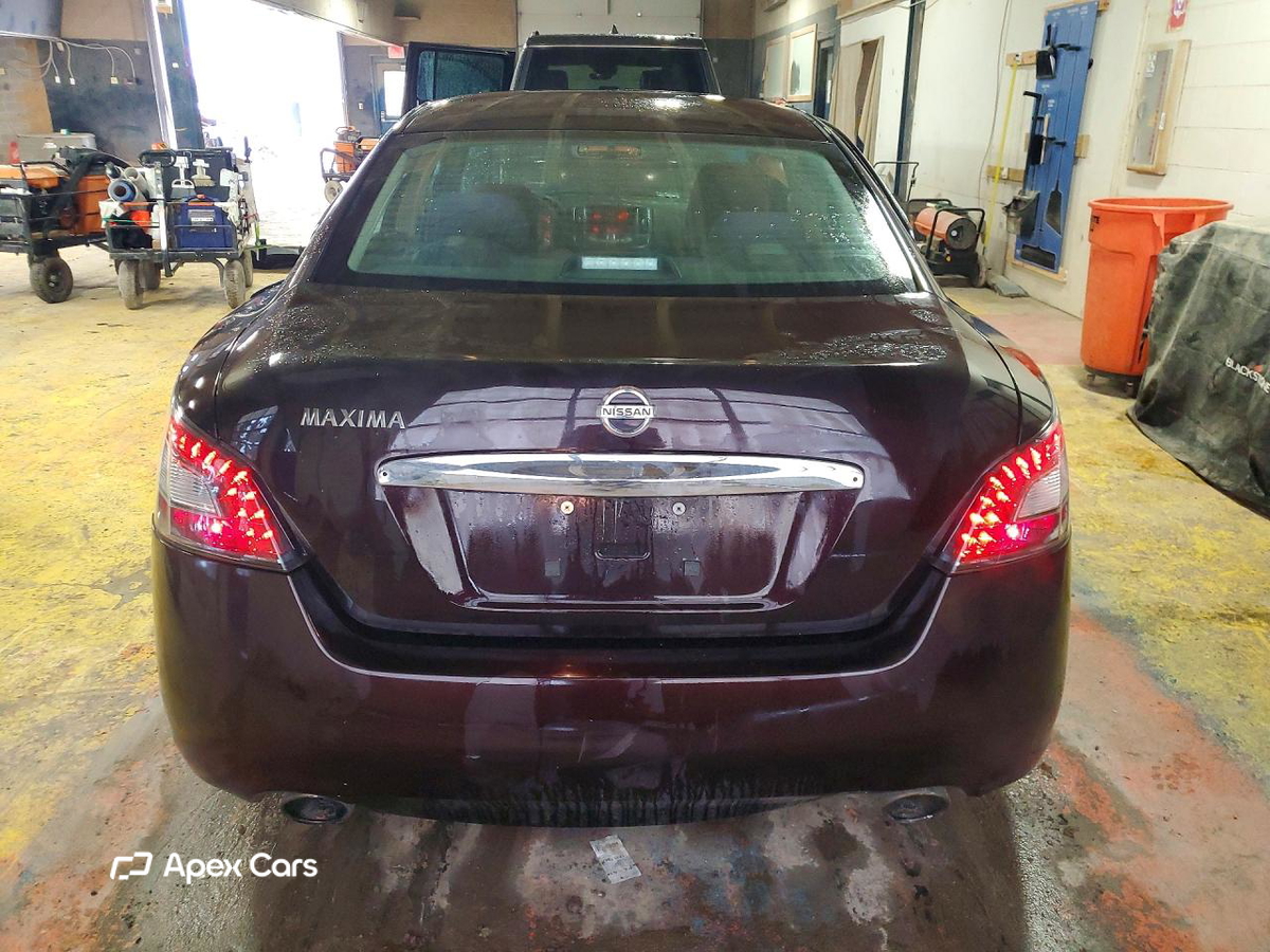 Nissan Maxima 2013
