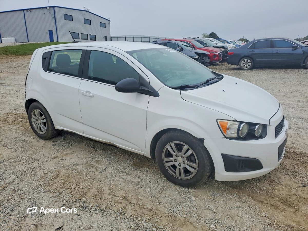 Chevrolet Sonic 2016