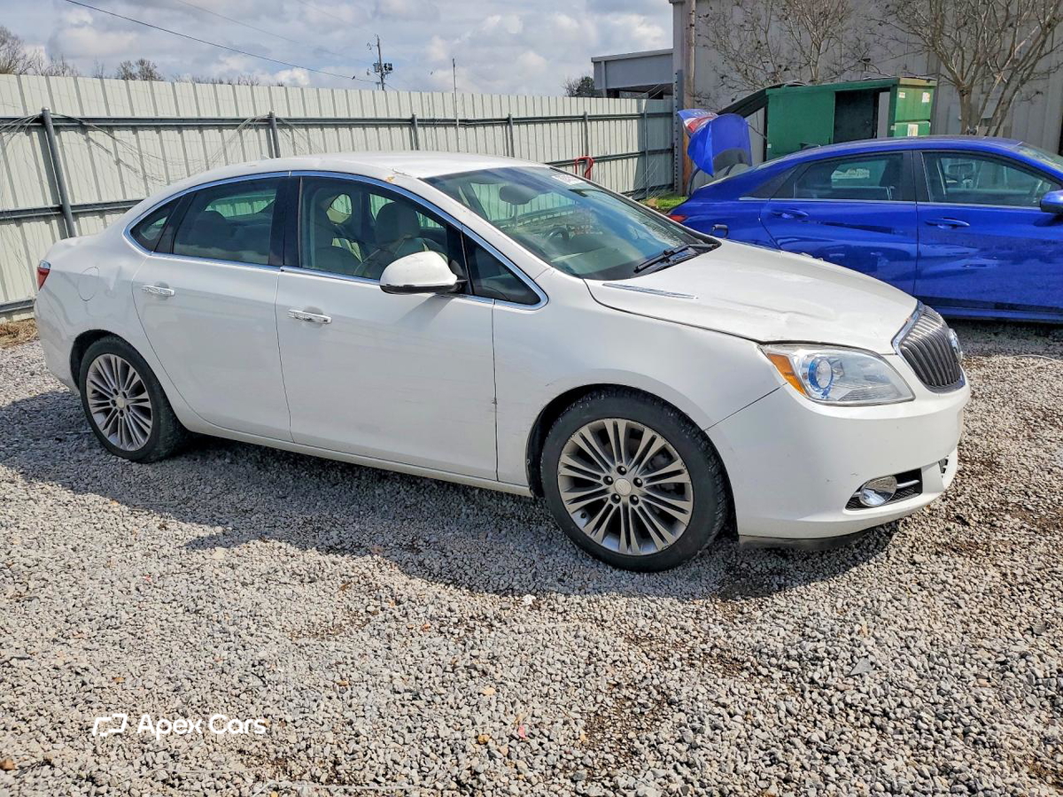 Buick Verano 2013