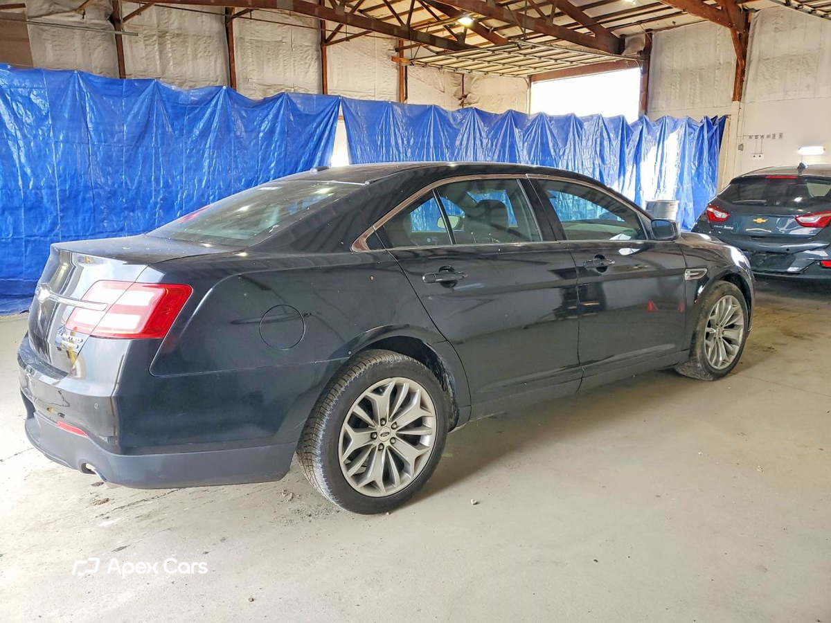 Ford Taurus 2018