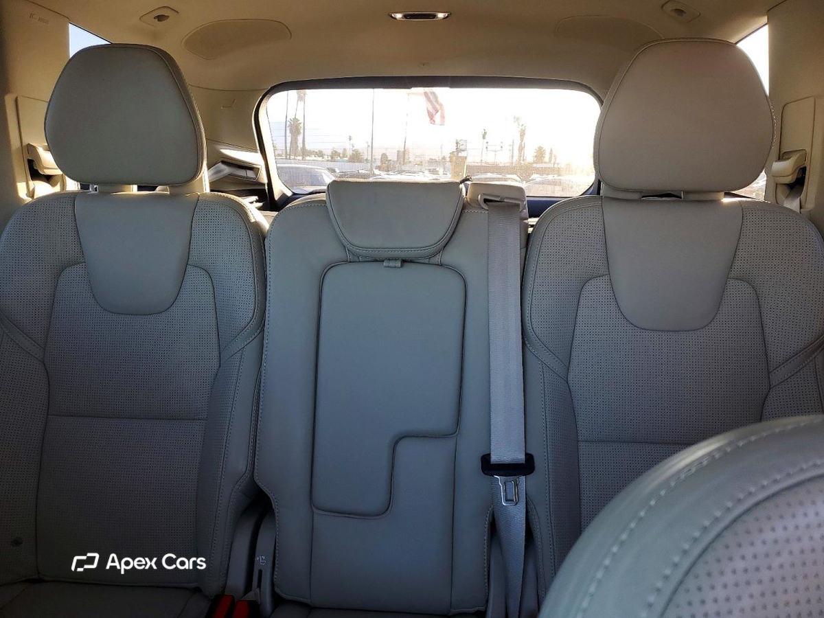 Volvo XC90 2019