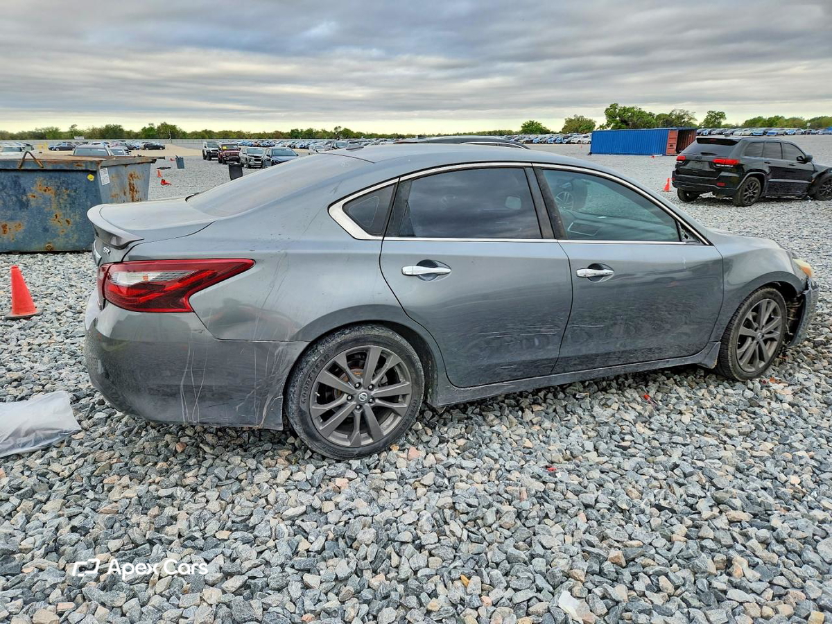 Nissan Altima 2018