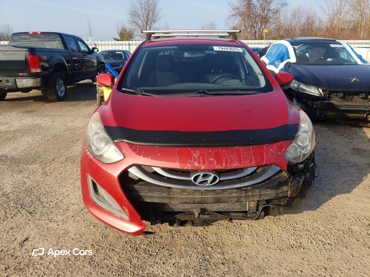 Hyundai Elantra 2013