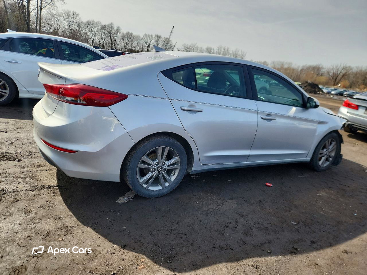 Hyundai Elantra 2017