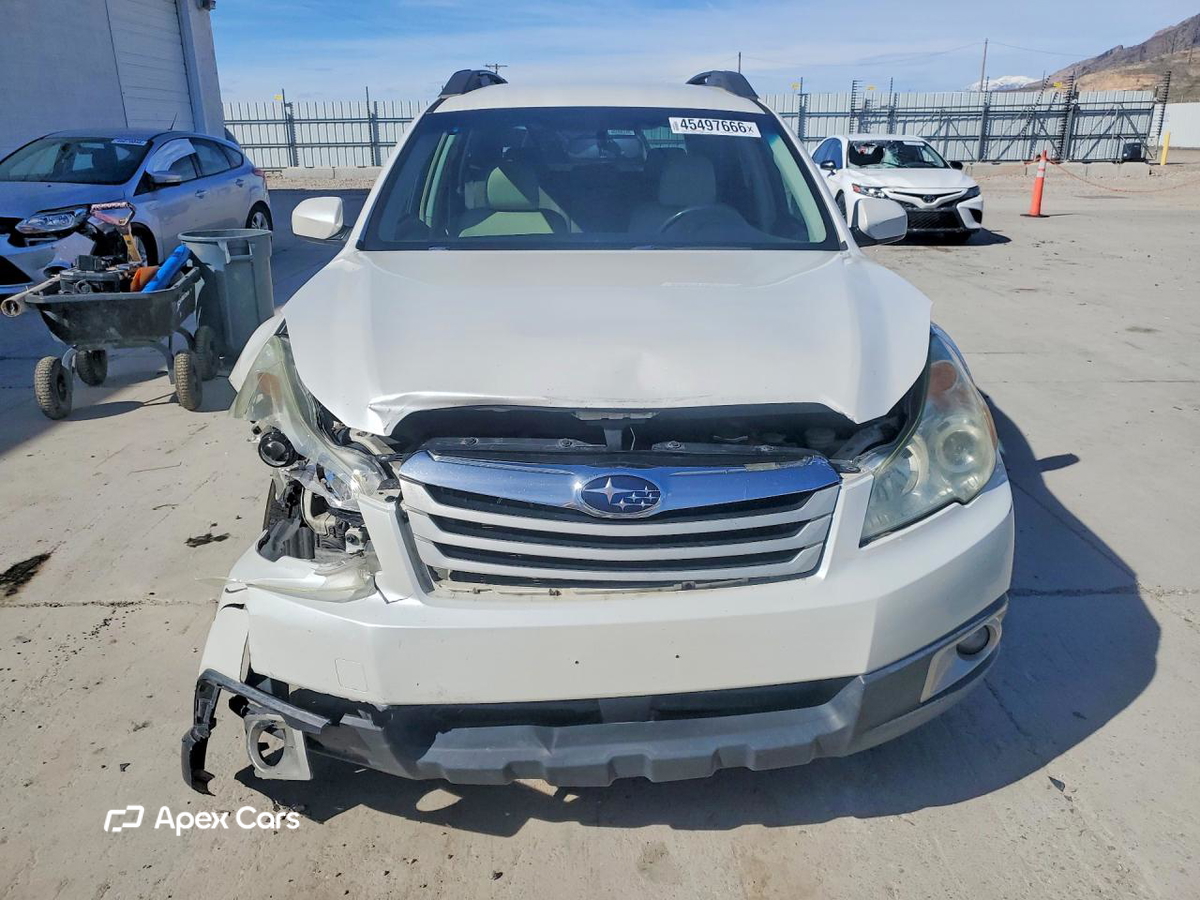 Subaru Outback 2011